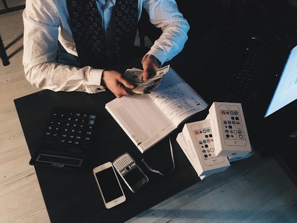 Top strategies for freelancers to enhance financial management